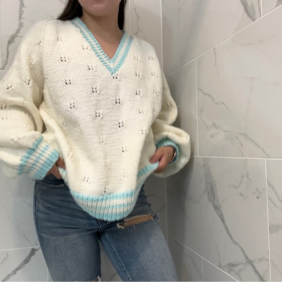 Hand Knit Oversized White Vneck Varsity Style Sweater - Picture 6 of 7